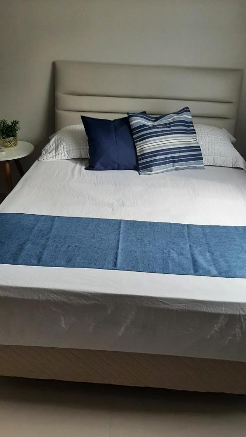 Apartamento 2 Quartos Com Estacionamento Tijucas Esterno foto