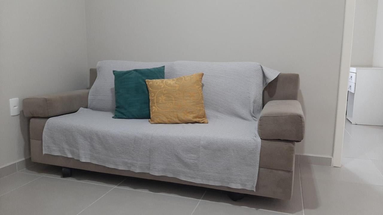 Apartamento 2 Quartos Com Estacionamento Tijucas Esterno foto