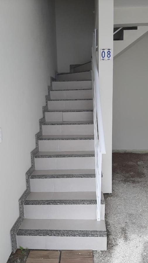 Apartamento 2 Quartos Com Estacionamento Tijucas Esterno foto
